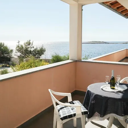 By The Sea Razanj, - 12280 * 로고즈니차