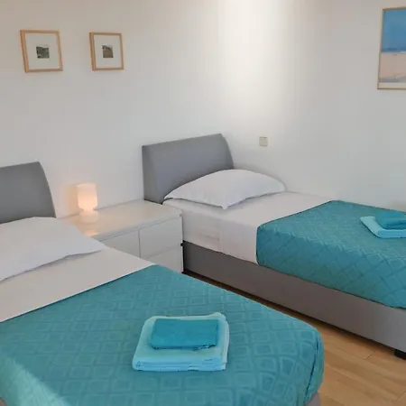 By The Sea Razanj, - 12280 로고즈니차